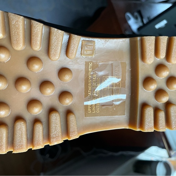 J.Crew Nordic high duck boots with lining size 11 khaki lining comes out - Picture 7 of 12